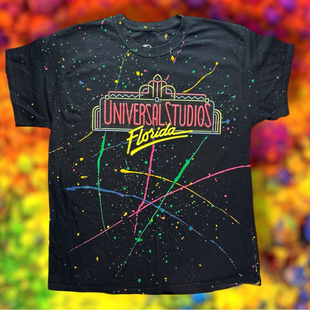 ✨VINTAGE 90s✨ Neon Universal Studios Florida Tee